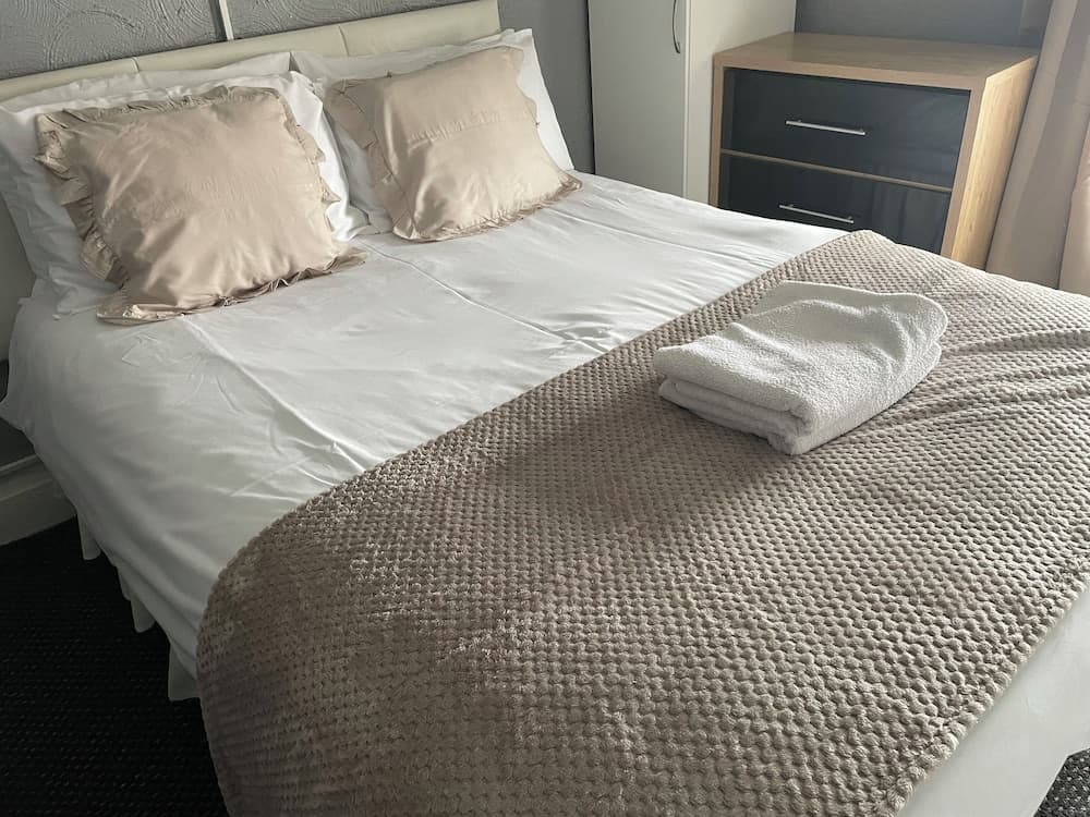 Somerville Hotel