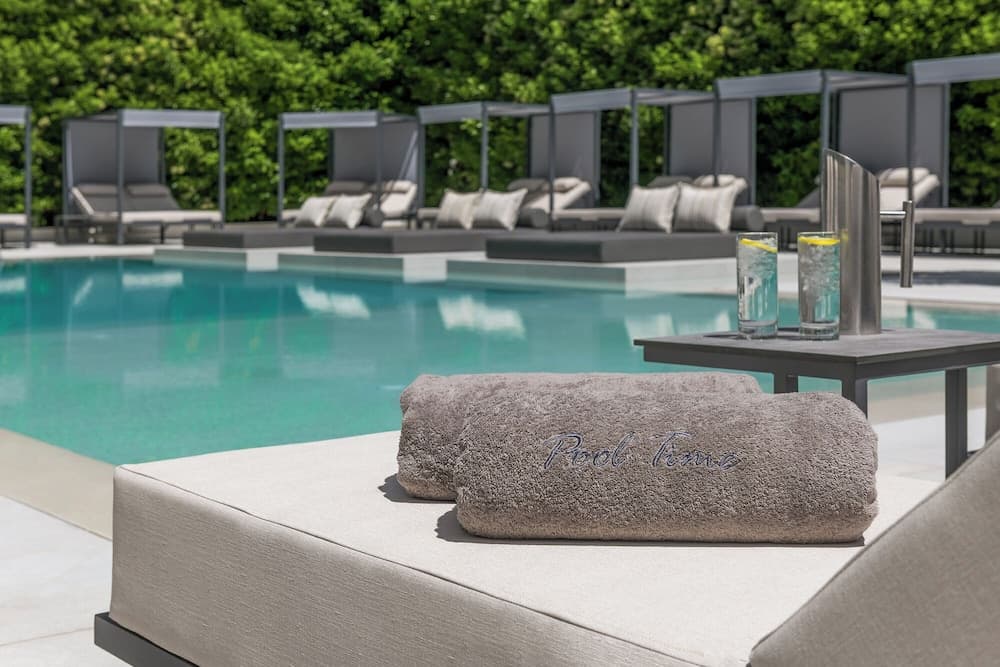 Blazer Suites Hotel