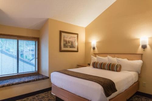 Whispering Woods Resort