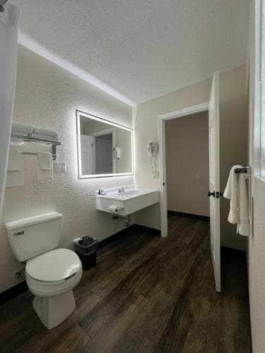 Scottish Inns West Hatfield