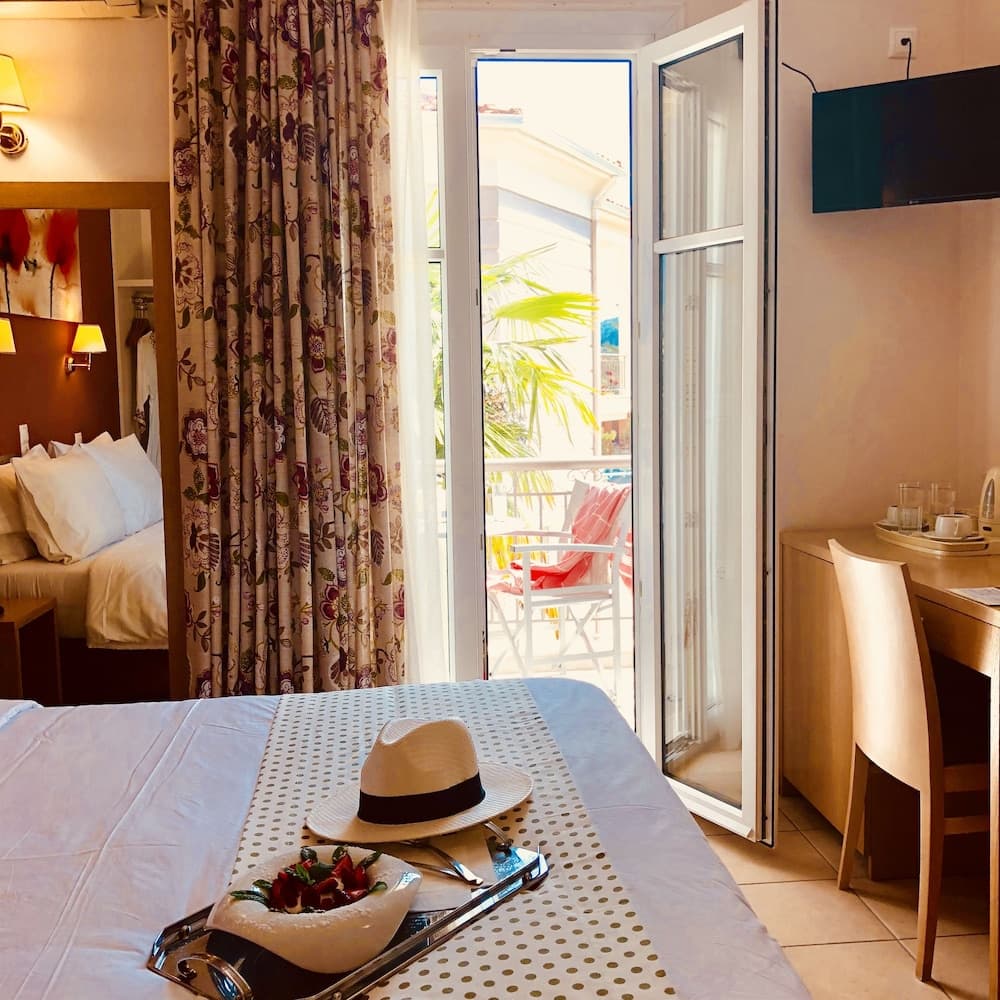 George Hotel