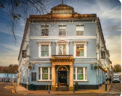 The Queen's Hotel Wetherspoon