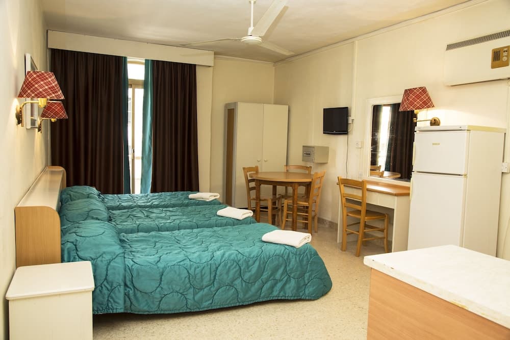 Dragonara Apartments