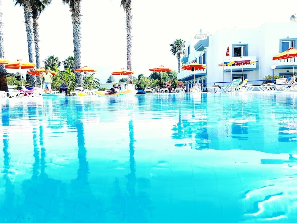 Athina Apartments