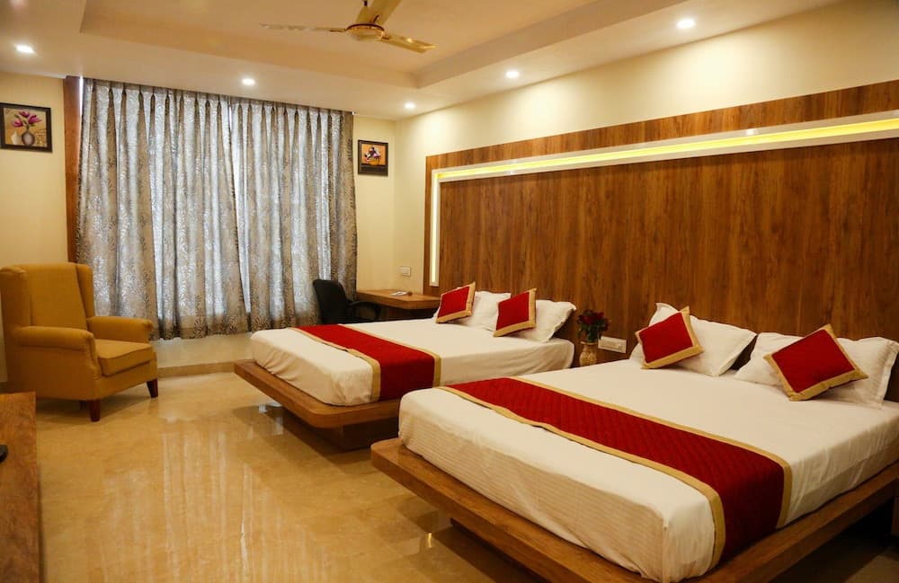 Hotel Raindew