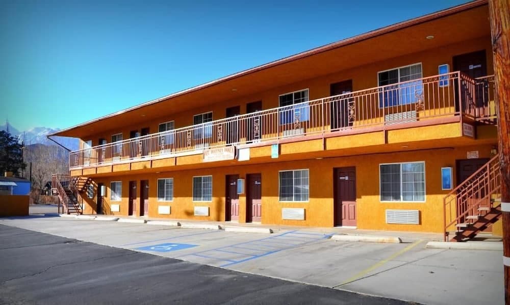 Mt Whitney Motel
