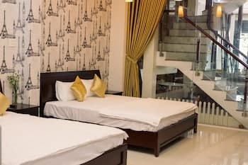 White Hotel Hostel