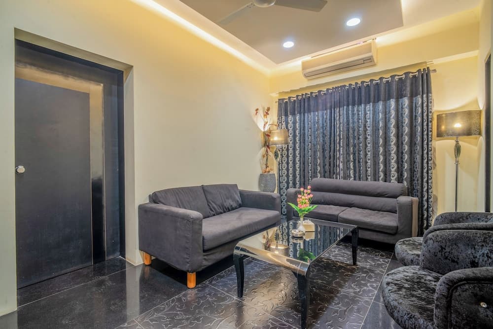 Hotel Varun