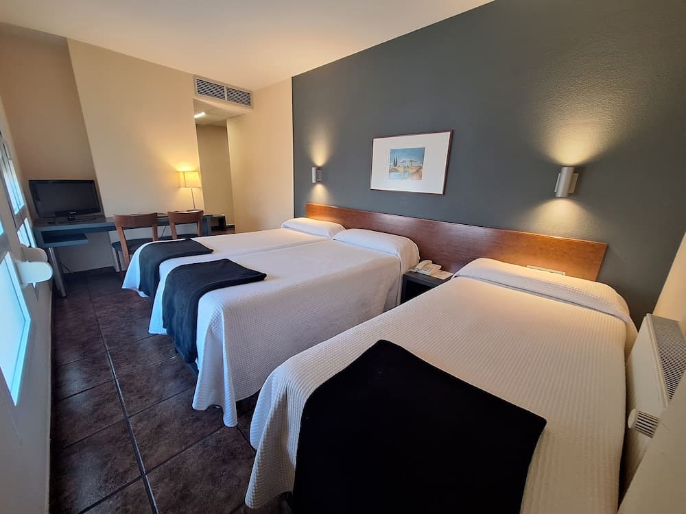 Hotel Yerri