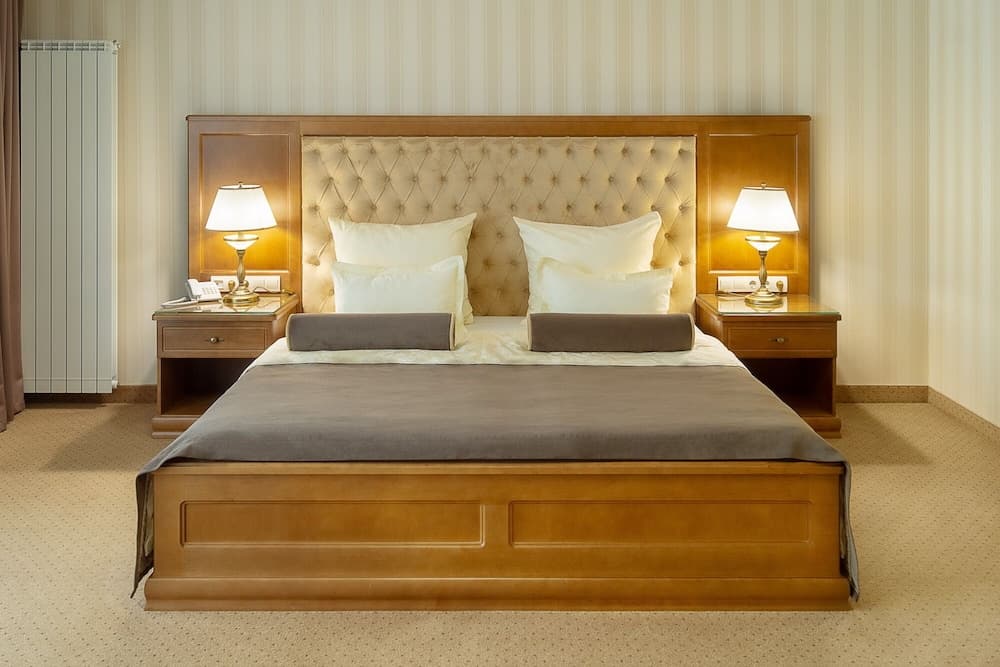 Nadiya Hotel