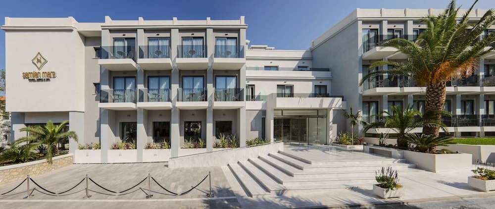 Samian Mare Hotel Suites & Spa