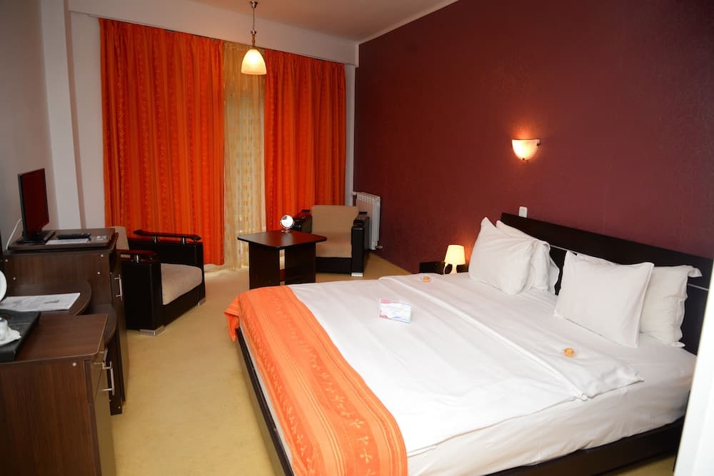 Atrium Mountain View Predeal