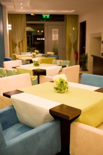 Onira Boutique