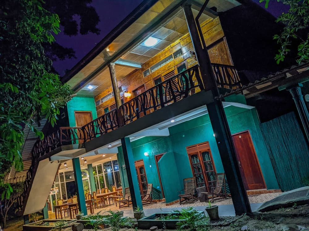 Sigiri Choona Lodge