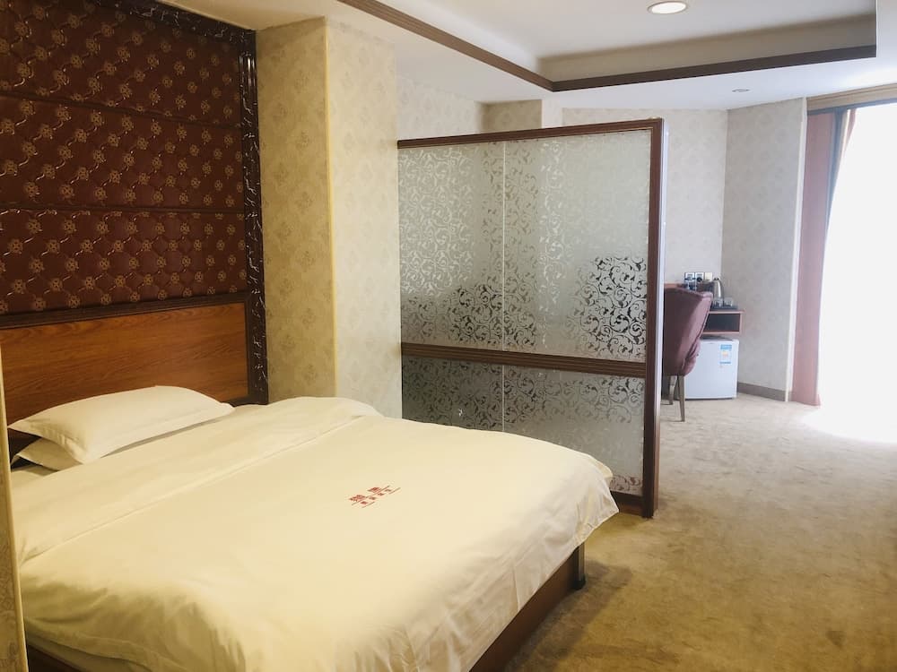 Meiling Hotel