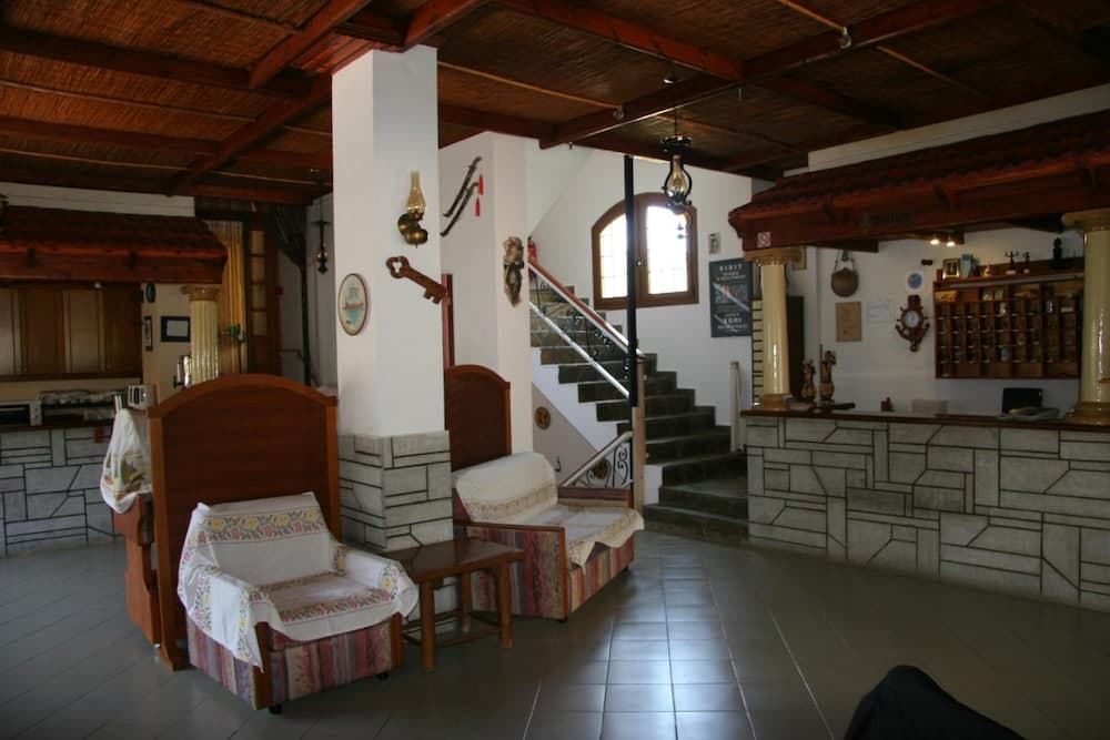 Armonia Hotel