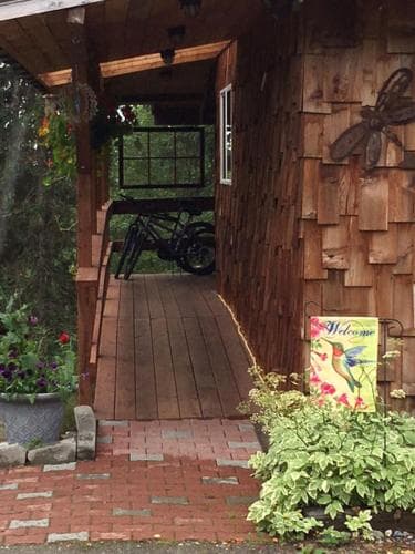 Escape For Two Cabins
