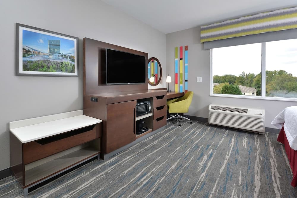 Hampton Inn & Suites Charlotte North I 485