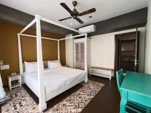 Bougainvilla Apartment