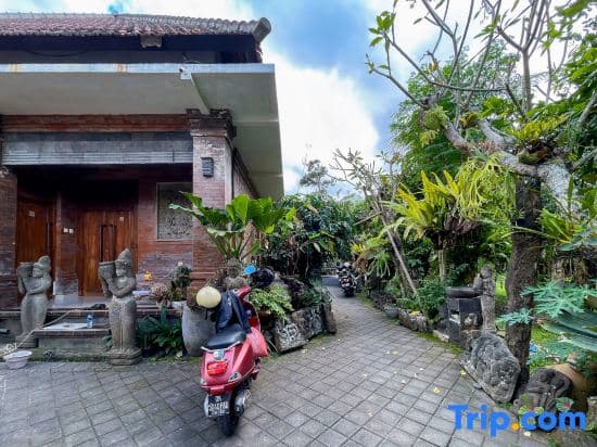 Men Bebas Homestay near Ubud Mitra RedDoorz