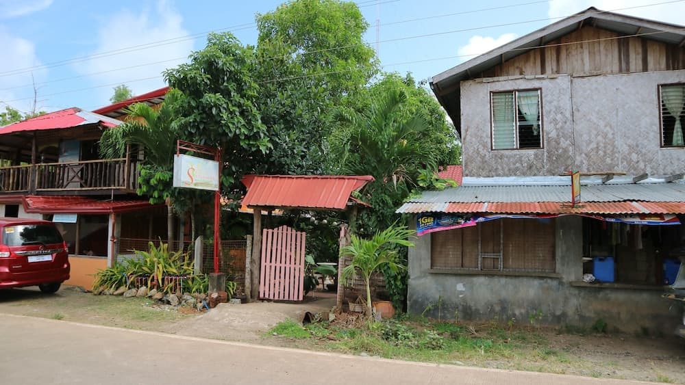 Villa Saturnina