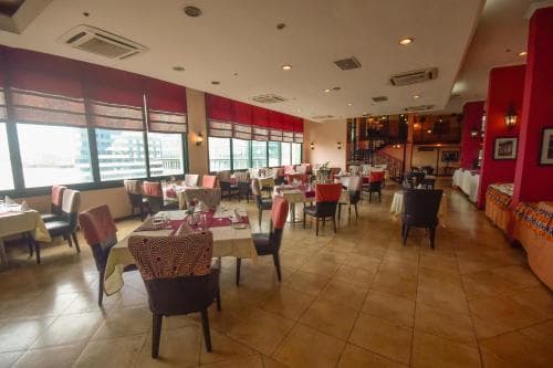 Harbour View Suites