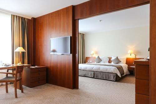 Le Royal Hotels & Resorts