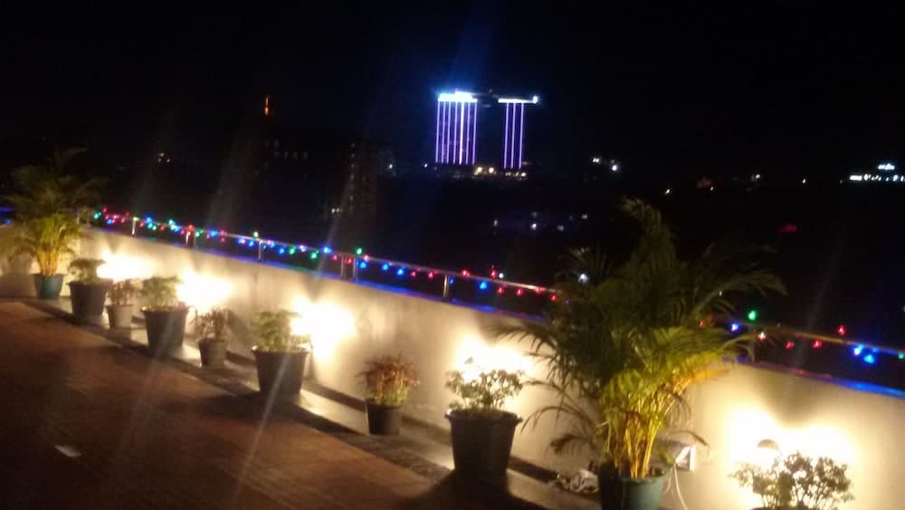 Virati Hotel