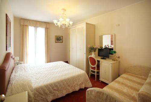 Nice Hotel