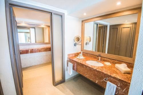 Sunscape Cancun Resort and Spa