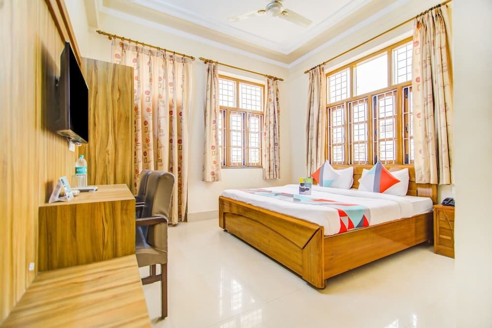FabHotel Gomti