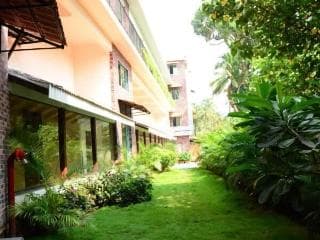 Rosetum Hotel