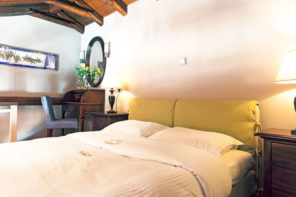 Kyrimai Hotel