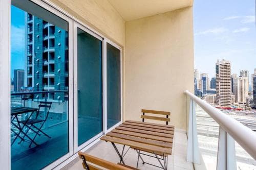 Lake View 1br apartment JLT 1 min to metro