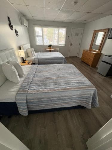 Grand Beach Inn