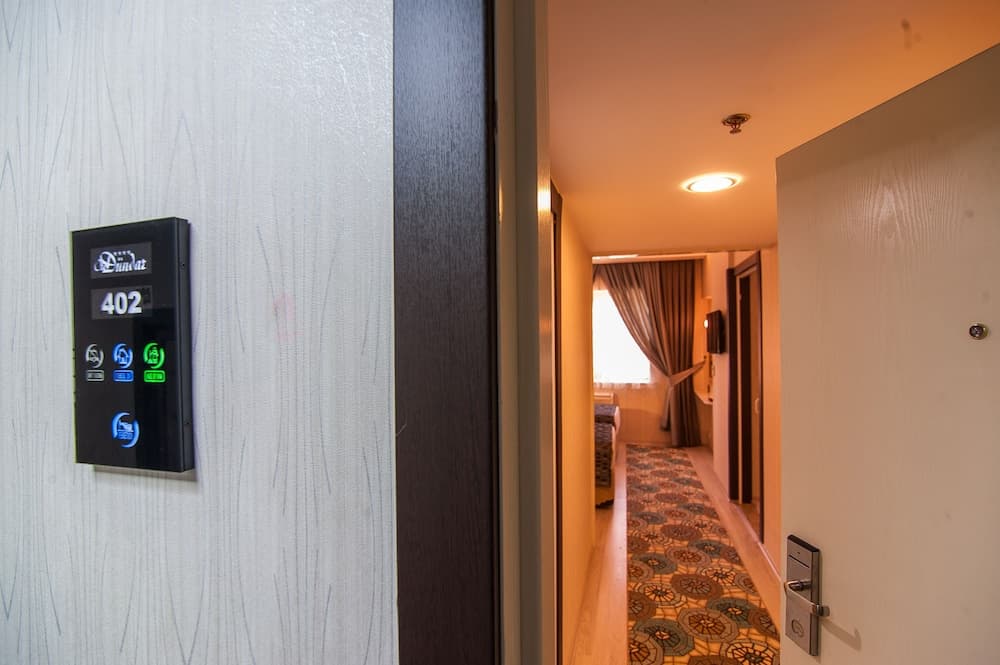 Dundar Hotel