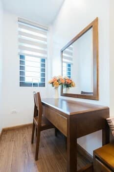 My Serenity Service Apartment - West Lake