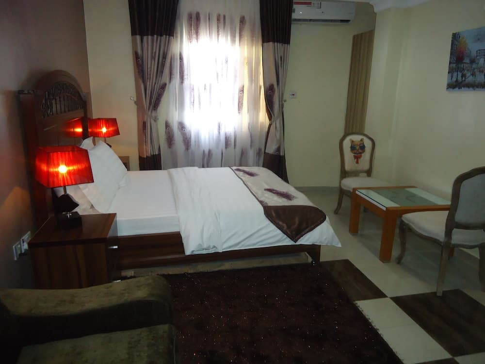 Saheeto Suites