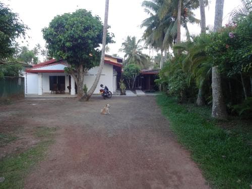 Nadeeka Villa