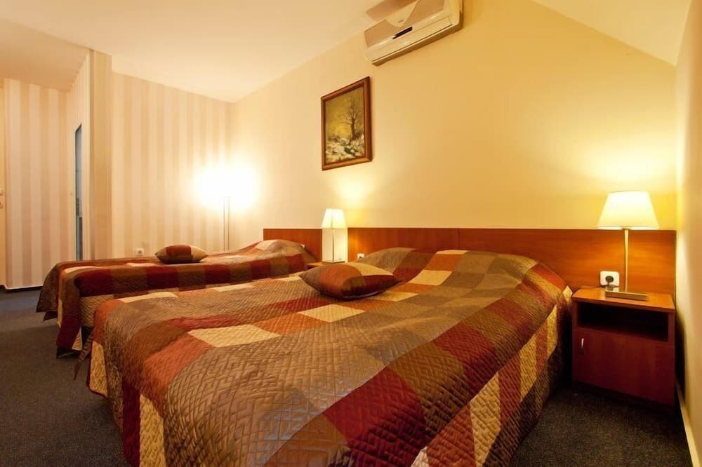 Hotel Cheap