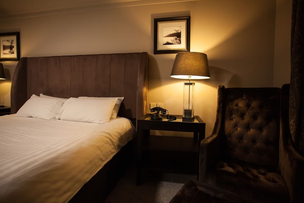 Strathaven Hotel