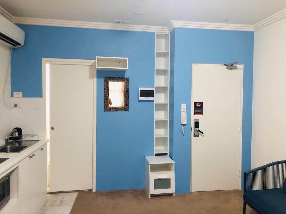 Astoria Space Pop up