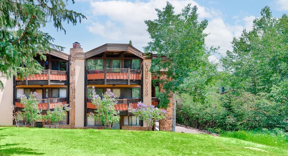 Laurelwood Condominiums 108