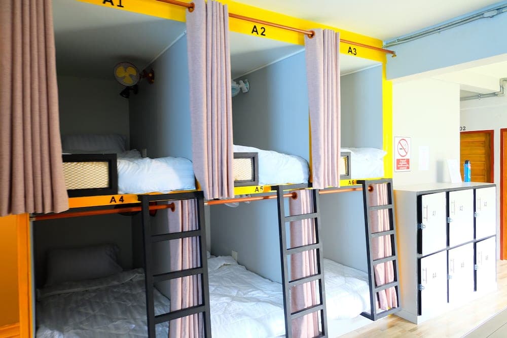 Full Moon  House - Hostel