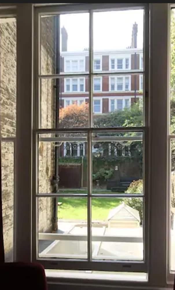Ridgemount Hotel
