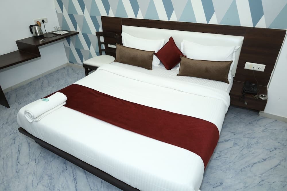 Hotel Dev Palace Ahmedabad