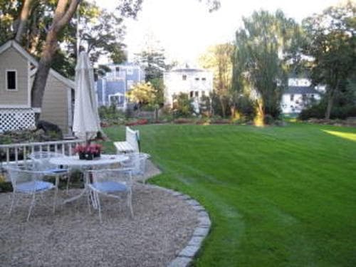 Harbor Gardens Inn