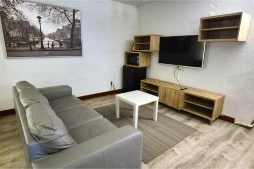 Suite Dreams Hotel