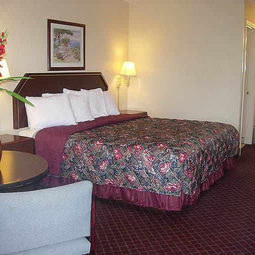Western Inn & Suites Douglas