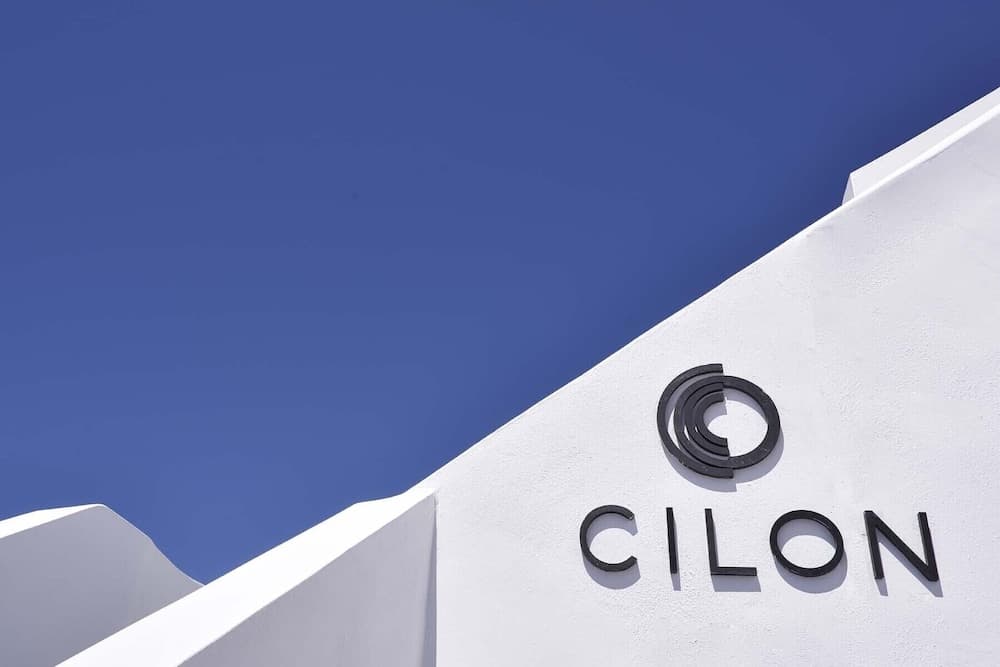 Cilon Suites Santorini